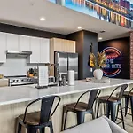 Apartment Grand Ole Nashville- Walk To Broadway & Honky Tonks! Nashville