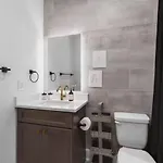 5br Rooftop Retreat 7 Min To Broadway Holiday home Nashville
