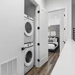 Holiday home 5br Rooftop Retreat 7 Min To Broadway