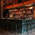 5br Rooftop Retreat 7 Min To Broadway Nashville