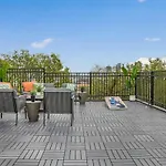 The Jameson House - Downtown Views From Rooftop Lounge Holiday home
