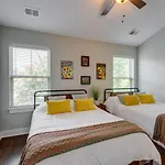 Holiday home Coolest In East Nashville