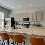 Holiday home Coolest In East