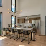 Illume 407 Apartment *