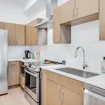 Apartment Illume 407 *