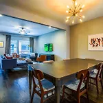 Holiday home Side By Side Townhomes In East Nashville