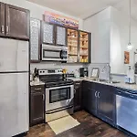 Dream In Desirable West End Holiday home Nashville