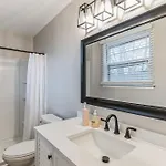 Holiday home Luxurious 4br Pet Friendly *