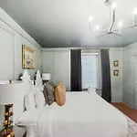 Germantown Grand Holiday home