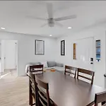 Holiday home Spacious Duplex In Prime Location *
