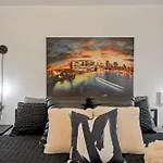 Charming Gulch Retreat - Skyline Perfection Holiday home Nashville