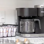 Luxurious Downtown 2 Bedroom 2 Bath With Views 1M