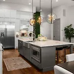Luxe Getaway With Hot Tub Holiday home