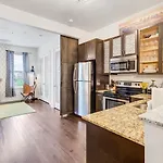 Holiday home Dream In Desirable West End Nashville