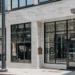 Starr Piano - Highball And Bellamy Suites - 8 Bedroom