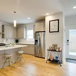 Holiday home The Myrtle By Local