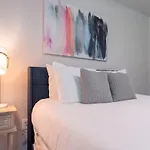 The Carpe Diem By Local Holiday home