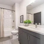 Holiday home The Rhythm By Local Nashville