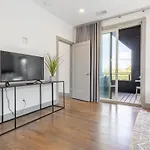 Holiday home The Onyx Opal By Local *