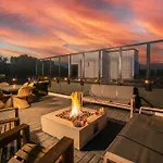 Holiday home Luxe 4br With Fire Pit Grill And Views *