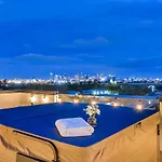 Holiday home Double Rooftop Decks Hot Tub Karaoke Nashville