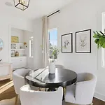 Holiday home Near Vanderbilt And Belmont With Garage, Pool Table