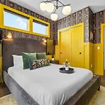Nash Skyline Views Rooftop With Fire Pit Grill Holiday home *