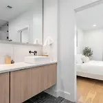 Luxe Landing * Nashville