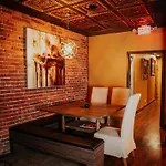 Holiday home Rockstar Penthouse Speakeasy - Massive By Broadway