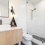 Luxe Landing *