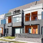 Holiday home Private With Rooftop Game Near Downtown