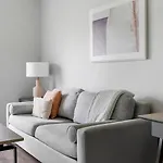 Landing Spectacular Studio Pool Clubhouse