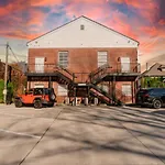 Updated 1br In East Nash-historic Church Building Nashville