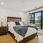 3br Townhome Rooftop Views Hot Tub & Fireplace Apartment *