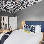 Tempo - Rooftop Pool - Gym - On Music Row Holiday home