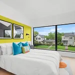 Modern Palette - Private Patio - Mins To Broadway