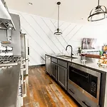 Holiday home Boots & Broadway - 2 Units - Mins To Broadway *