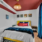 Apartment Spacious 2br Downtown | Free Parking Nashville