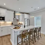 Soprano - Private Rooftop - 8 Mins To Broadway * Nashville