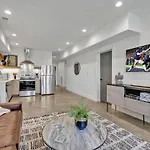 Holiday home Euphony - Designer Furnishings - 5 Mins To Broadway *