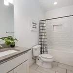 Limbo - In Cumberland Heights - Mins To Germantown Holiday home