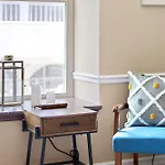 Of Downtown Nashville! Apartment