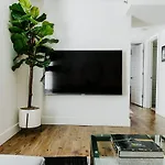 The Vinyl At Music Row - 1 Bedroom Apartment