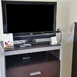 Hotel Americas Value Inn-nashville/airport South