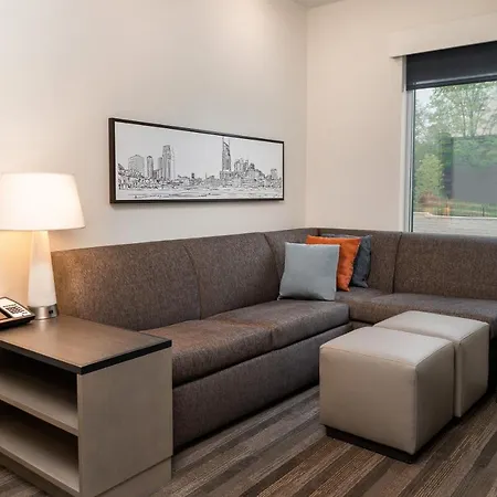 Hyatt House Airport Hotel Nashville
