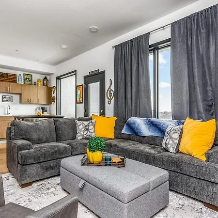 Apartment Illume 305