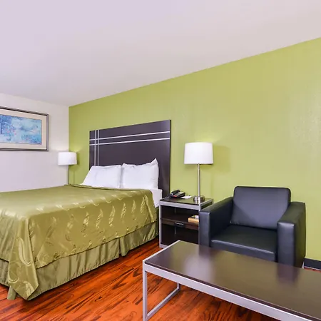 Hotel Americas Value Inn-nashville/airport South Nashville