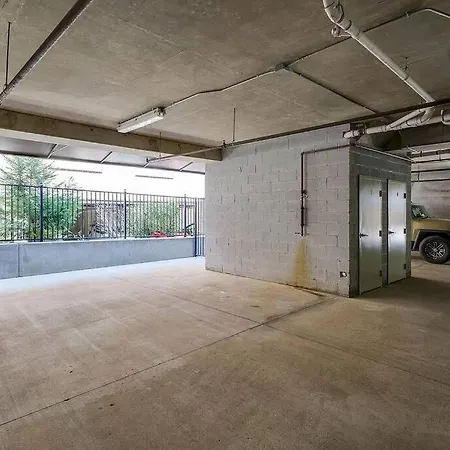 Three-level West End With Private Office And Free Secured Parking *