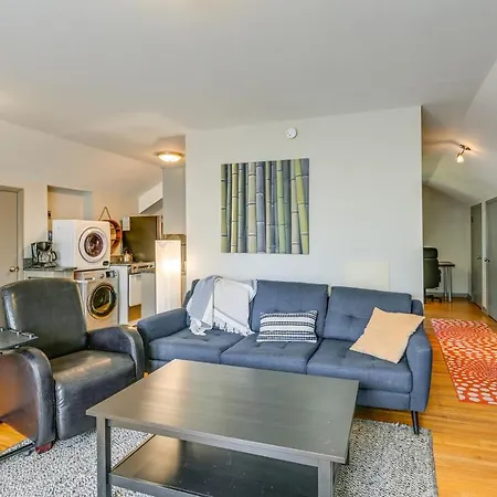 Convenient ~ 3 Mi To Downtown! Apartment *