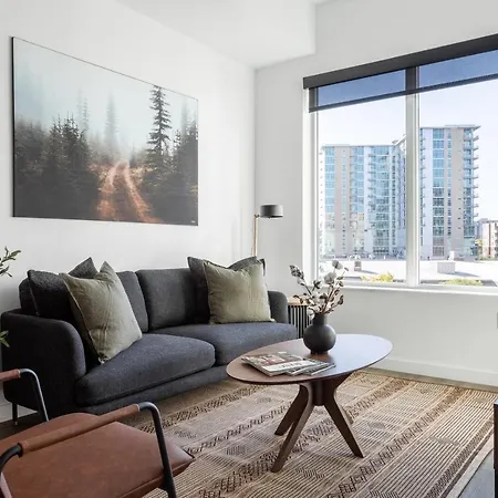 Mint House - The Gulch - Division St Aparthotel 4*